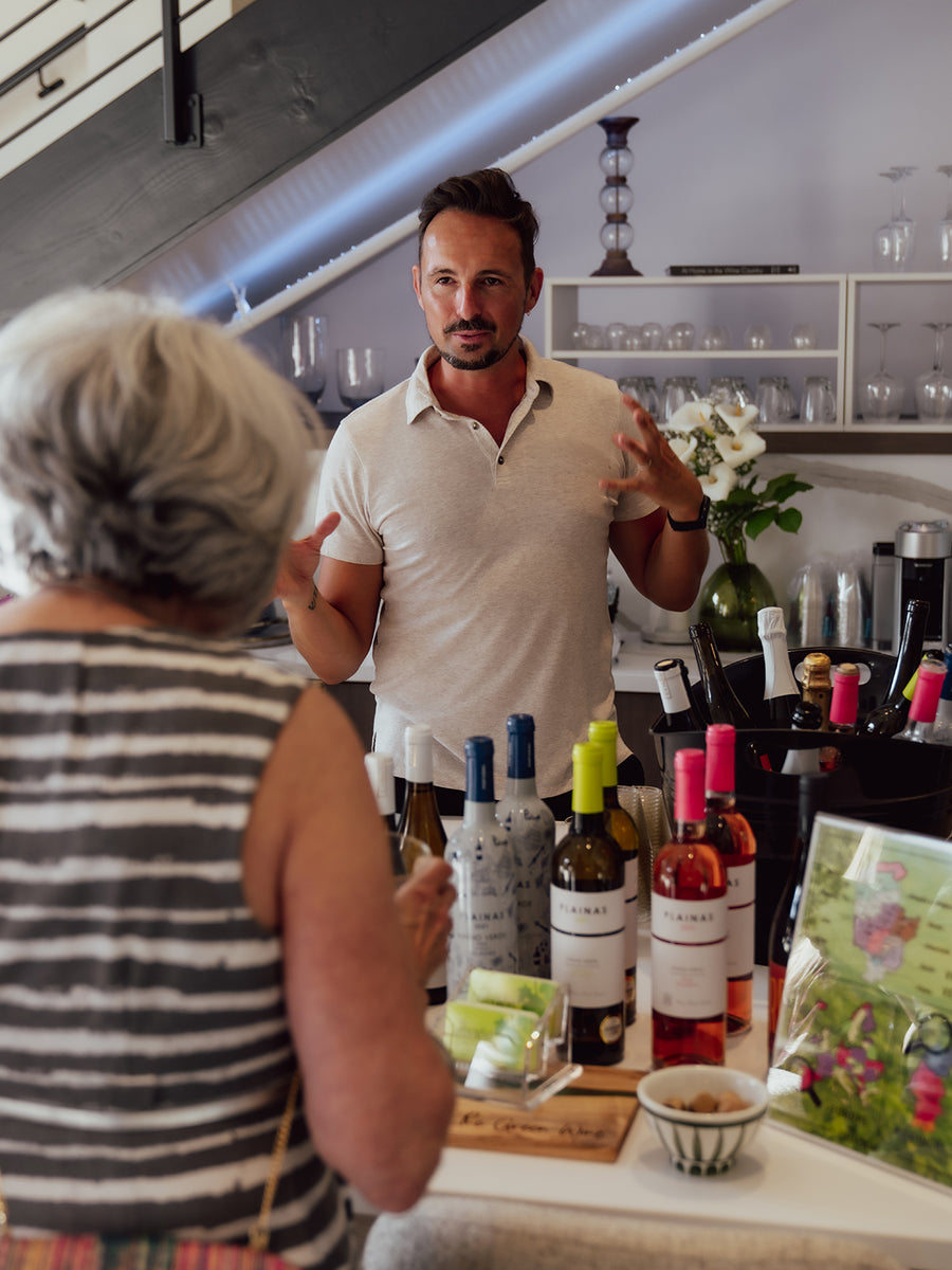 Book A Wine Tasting For Your Next Event - The Vinho