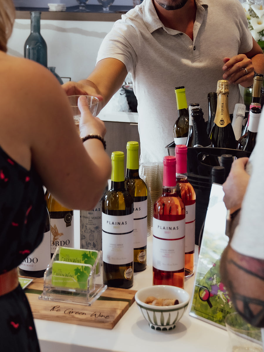 Book A Wine Tasting For Your Next Event - The Vinho