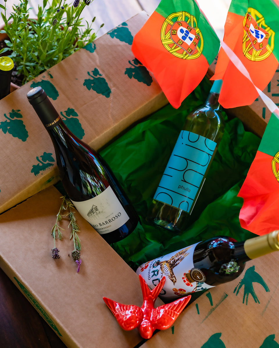 Our Gift Box - Vinho Verdes From Portugal